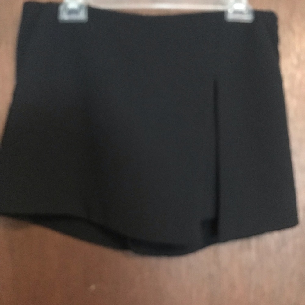 Skort